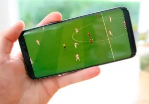 Descubra 5 apps para assistir futebol no celular