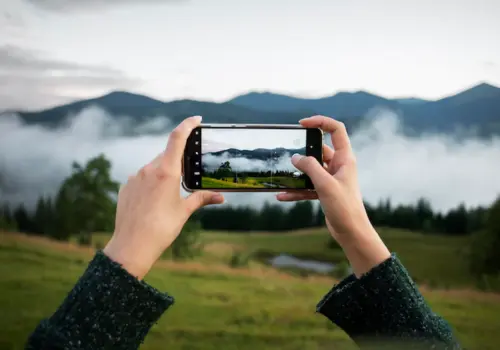 3 apps que aumentam o zoom da sua câmera ( Imagem: Freepik)