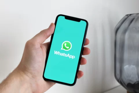 colocar senha em conversas no WhatsApp